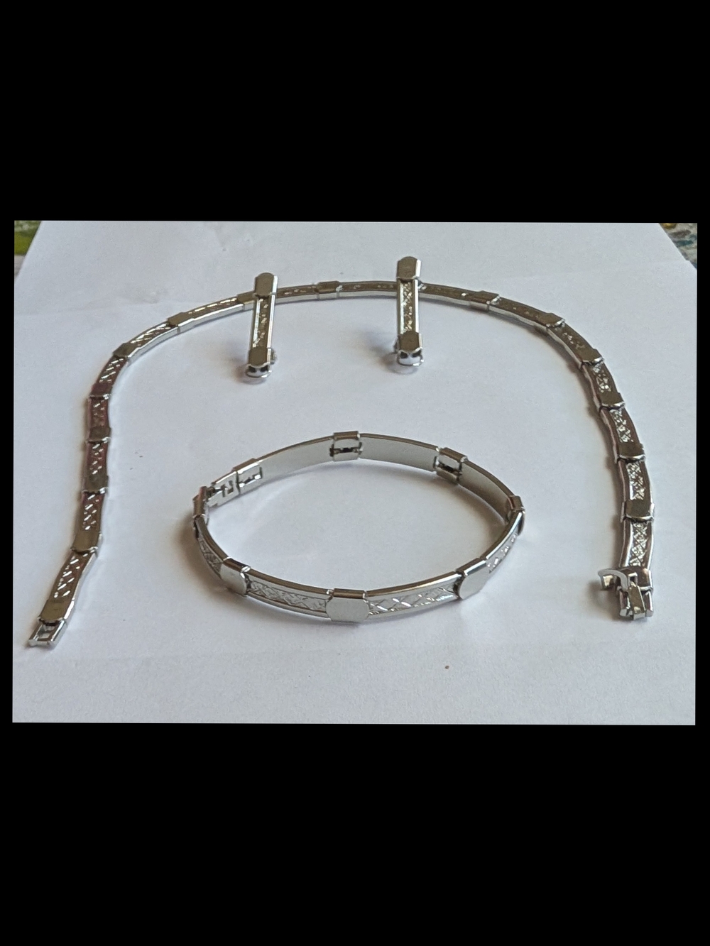 The Silver or Gold Grid Necklace Y